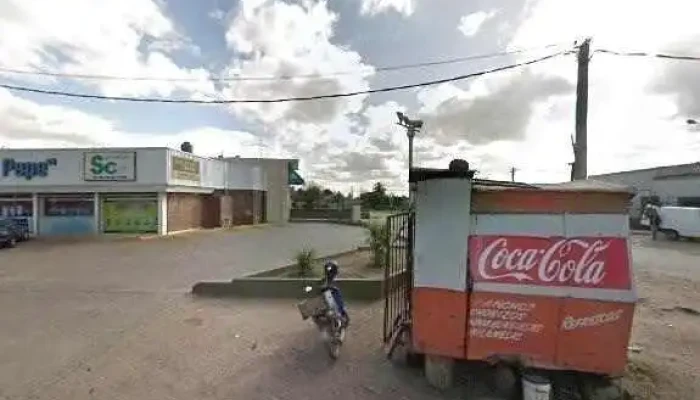 Parada De Omnibus:  Street View Y 360 - Restaurante