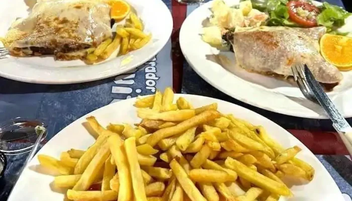 Parador Arequita:  Comida Y Bebida - Restaurante de comida rápida