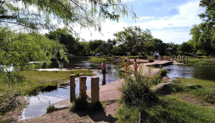 Parador Arequita - Minas