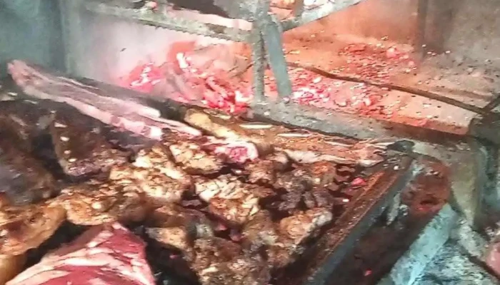 Parrillada El Rebenque:  Videos - Restaurante