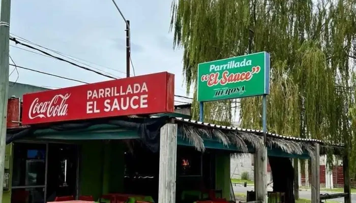 Parrillada El Sauce Pando