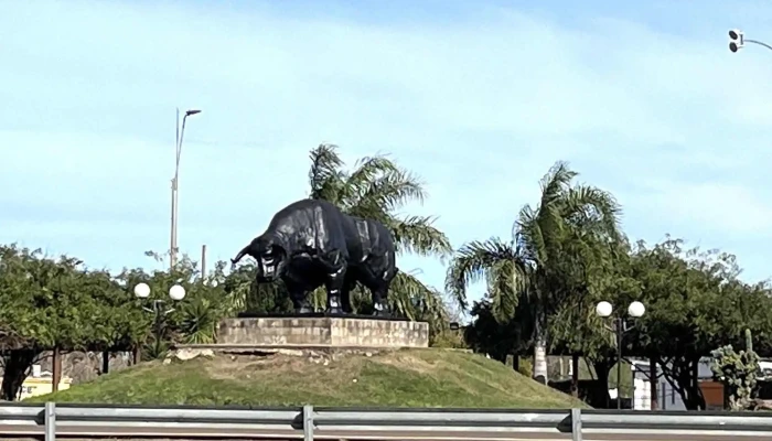 Paso De Los Toros:  Exterior - Posada