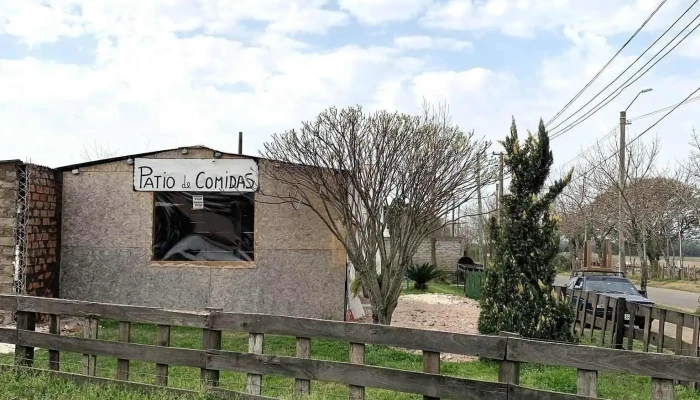 Patio De Comidas - Quebracho