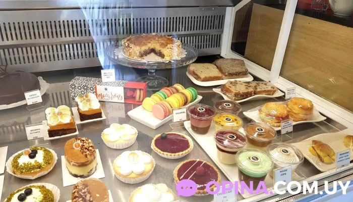 Pellegrin Gourmet -  Comida Y Bebida - Montevideo