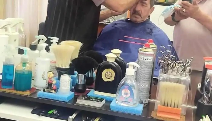 Peluquería Ariel - 12900 Montevideo