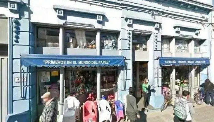 Peluqueria Del Kimba Street View Y 360 - Bar