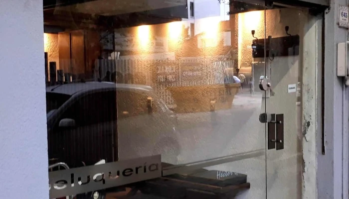 Peluquería Hector García - 11300 Montevideo