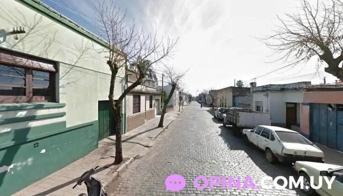 Peluquería Inter - 75000 Mercedes