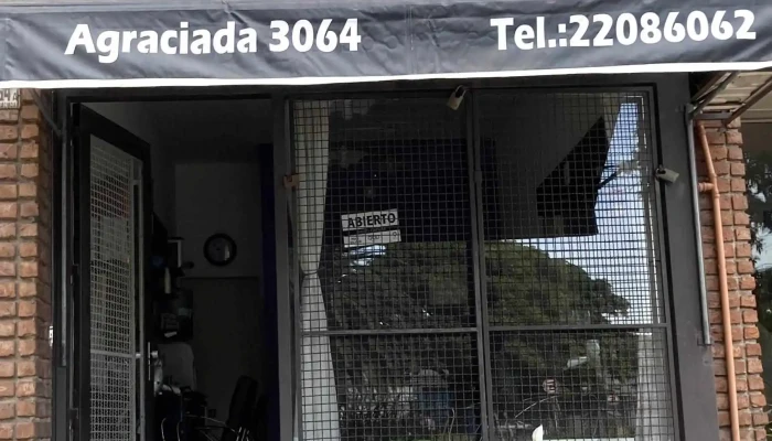 Peluquería Lookeate - 11800 Montevideo