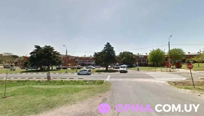 Peluquería Sarandí - Alfredo Gobbi