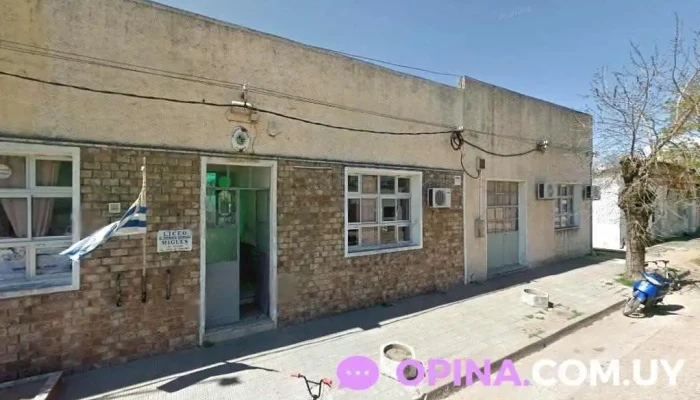 Peluquería unisex Lialu - 91700 Migues