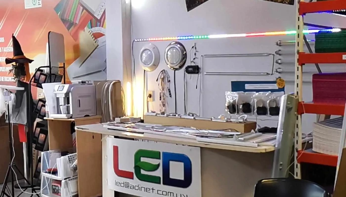 Pemai Sa Led Montevideo - Montevideo