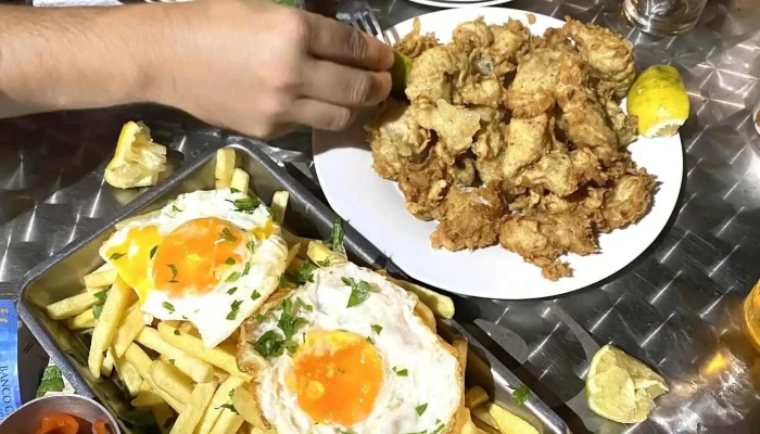 Pescaderia Y Rotiseria Blandengues Papas Fritas - Restaurante