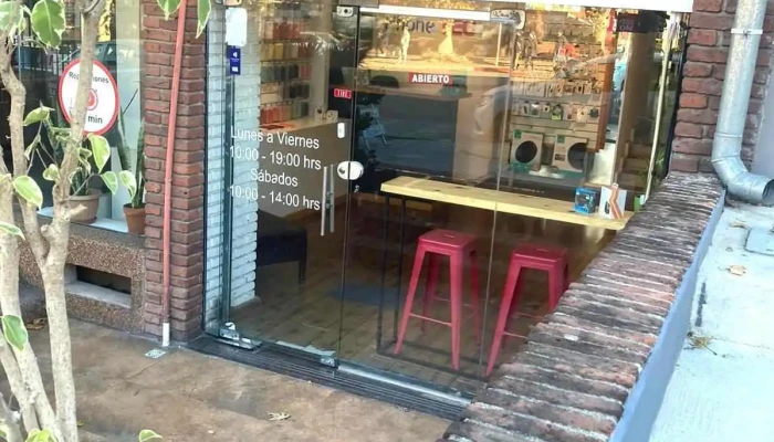 Phone Tec Pocitos - 11300 Montevideo