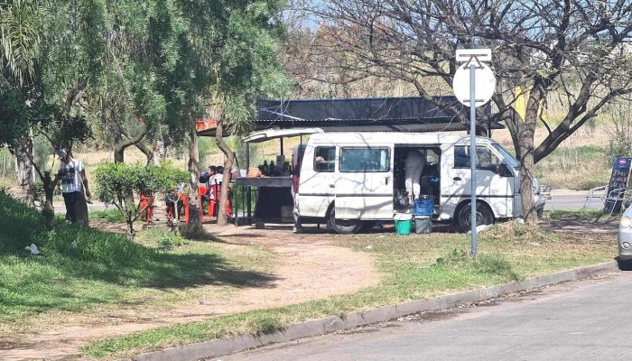 Pichincha Parrillada:  Ciudad De La Costa