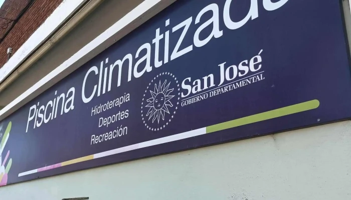 Piscina Climatizada Club Fraternidad E Intendencia Municipal De San Jose Catalogo - San José de Mayo