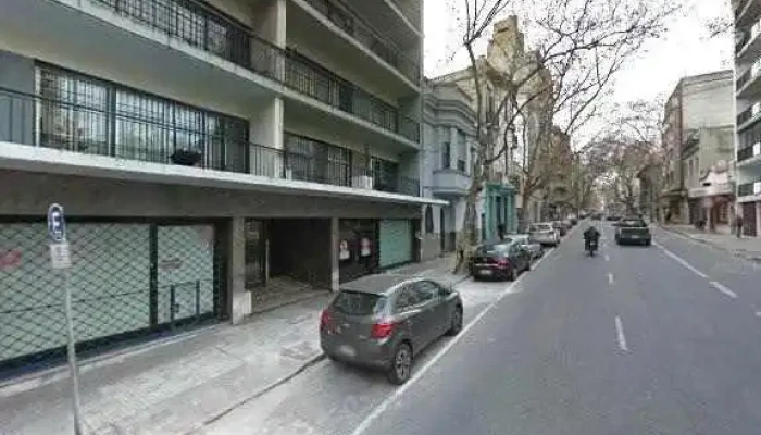 Piso Inmobiliario -  Abierto Ahora - Montevideo