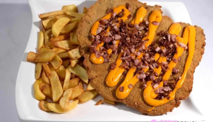 Pitu Burgers:  Maldonado Papas Fritas