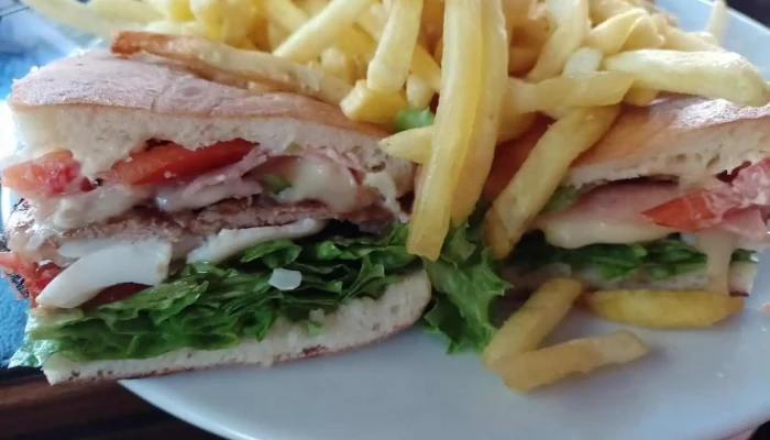 Pizza Boutique Venecia:  Club Sandwich