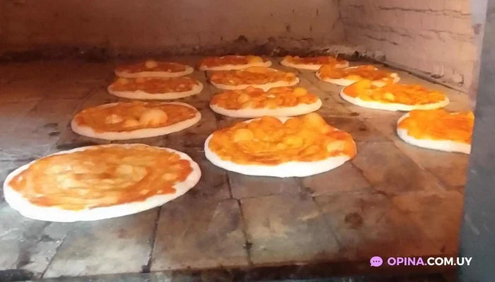 Pizza Luis:  Todas