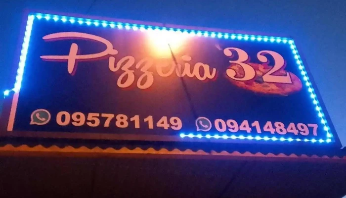 Pizzeria 32 Del Propietario