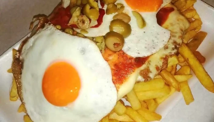 Pizzeria Don Gusto Comidas Y Bebidas - Pizzería