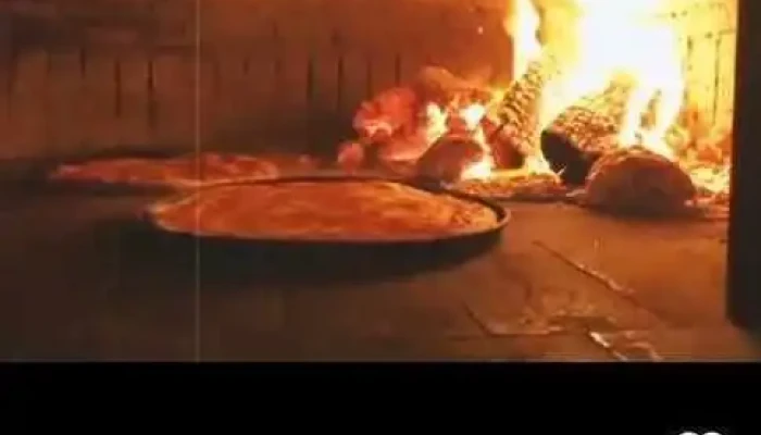 Pizzeria La Gateada Videos