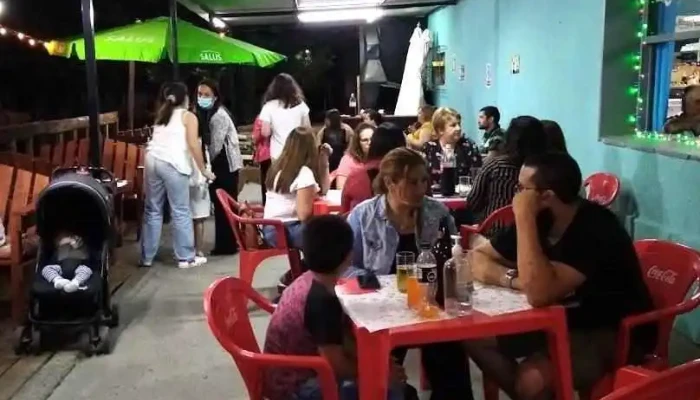 Pizzeria Mi Familia Ambiente