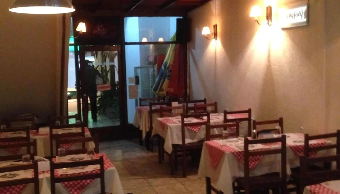 Pizzeria Piccola Salto:  Ambiente - Restaurante