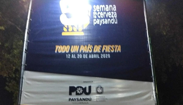 Plaza Artigas -  Catalogo - Paysandú