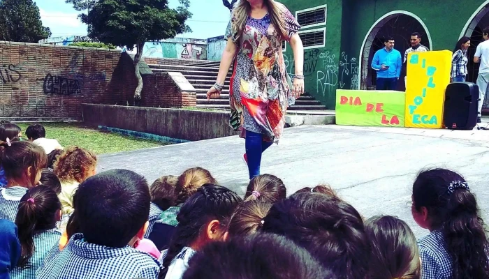 Plaza Bella Vista -  Abierto Ahora - Paysandú