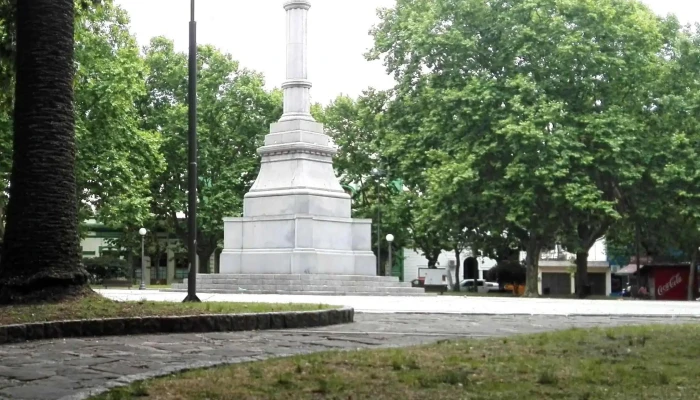 Plaza Independencia:  Comentario 10 - Parque