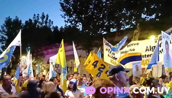 Plaza Independencia -  Mas Recientes - Durazno