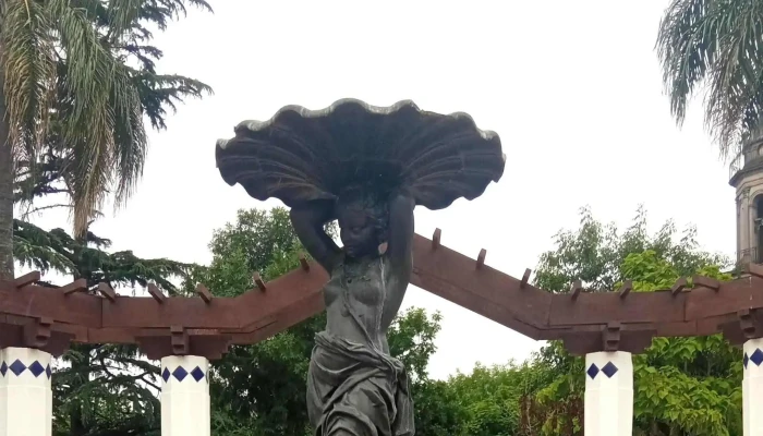 Plaza Jose Batlle Y Ordonez Abierto Ahora - Las Piedras