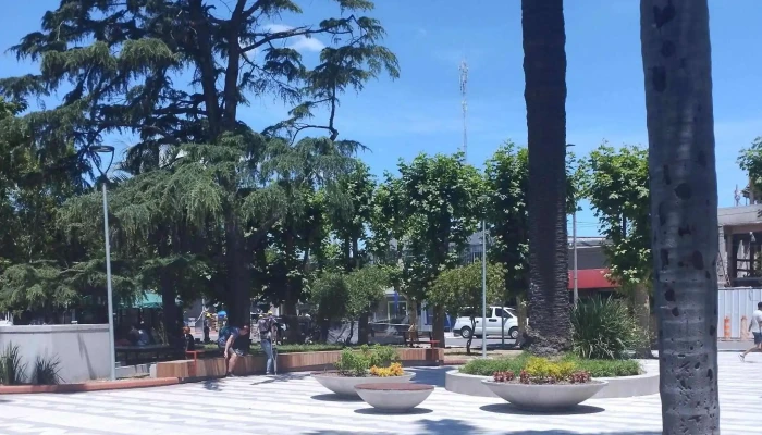 Plaza Jose Batlle Y Ordonez Sitio Web - Las Piedras