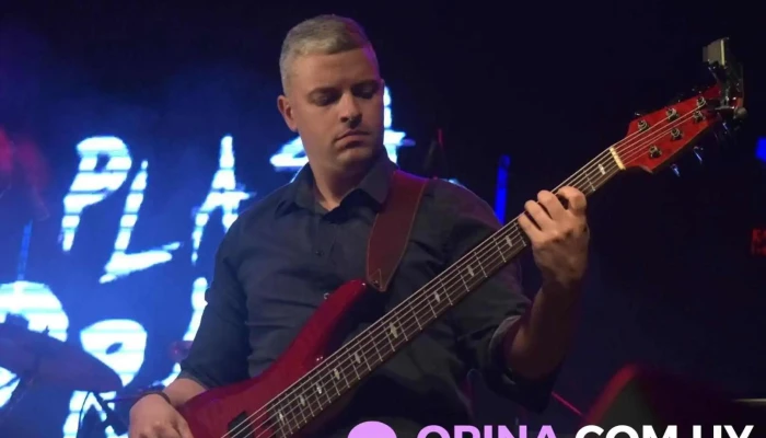 Plaza Prado - Av. Atilio Pelosi