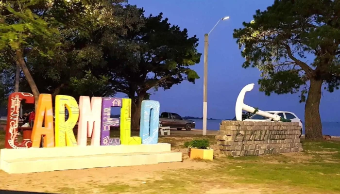 Plazoleta de los Remeros - Y Doctor Elías Regules