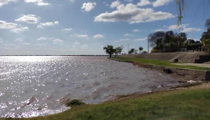 Plazoleta Tiradentes:  Playa - Parque