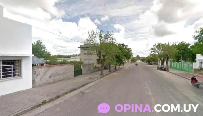 Policlinica Ccou - Sarandí Grande