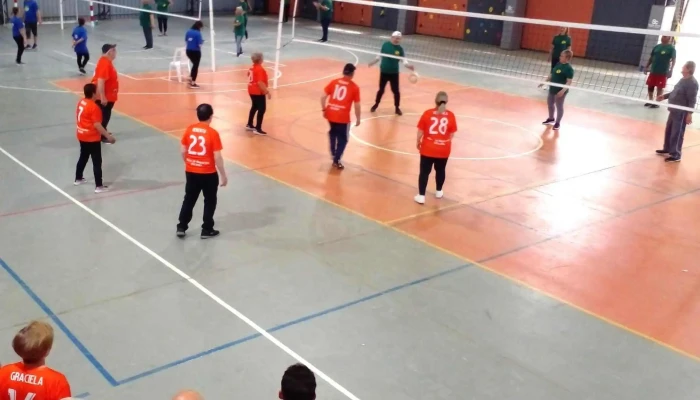 Polideportivo Paso Carrasco:  Comentario 2 - Gimnasio