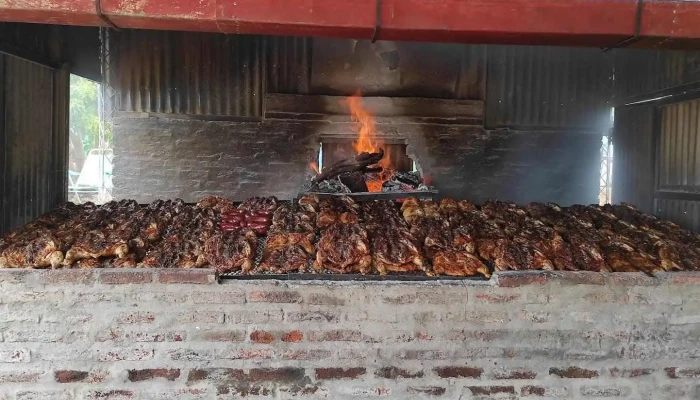 Pollos Asado Muy Ricos:  Paysandu