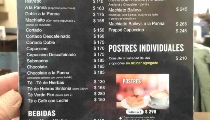 Porto Vanila Plaza:  Menu - Cafetería