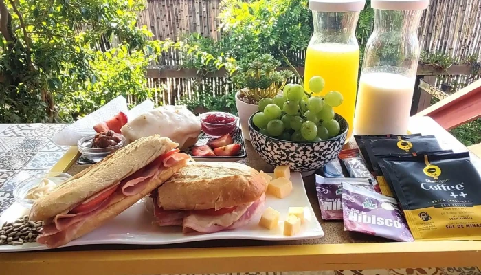 Posada Las Maravillas:  Comida Y Bebida - Posada