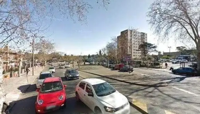 Posadas Park:  Street View Y 360 - Panadería