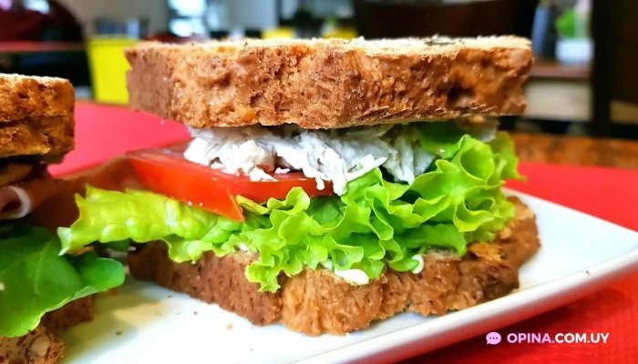 Potts:  Sandwich Blt - Restaurante