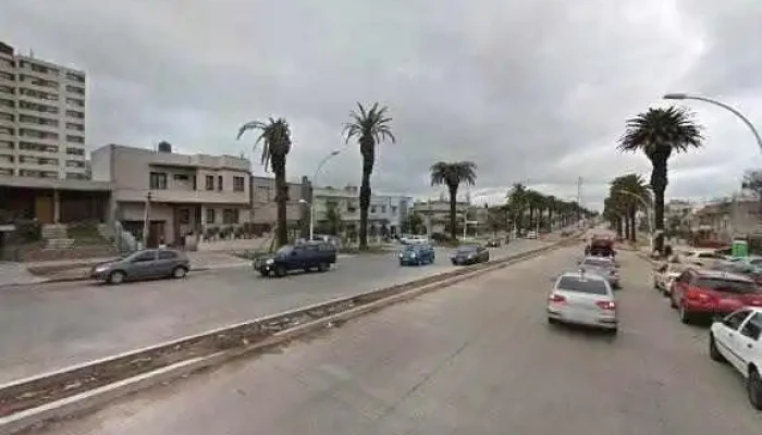 Queens Institute Of English -  Sitio Webdeg - Montevideo