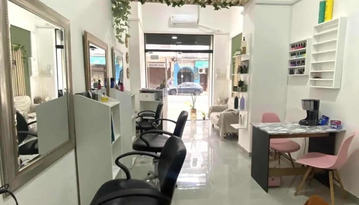 Raíces color estudio peluquería - 11200 Montevideo