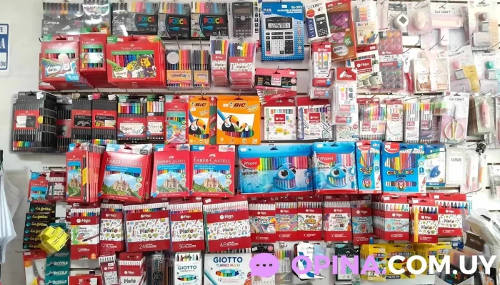 Renuevos Papeleria Regaleria Interior - Departamento de Canelones