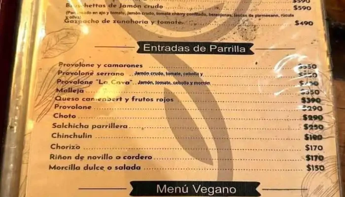 Restaurant Y Parrillada La Cava:  Menu - Restaurante