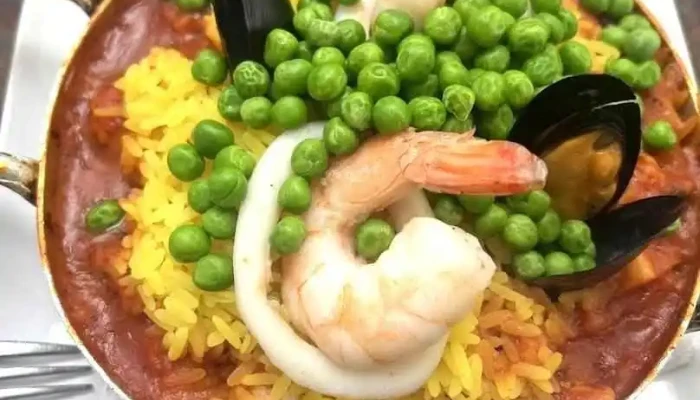 Restaurant Y Parrillada La Cava:  Paella - Restaurante